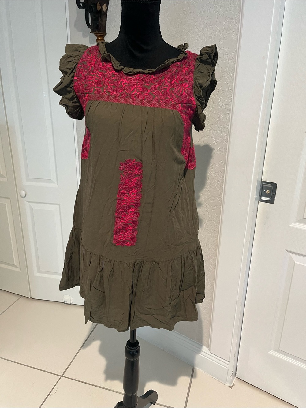 Olive Green and Fuchsia Ruffle Short Dress
